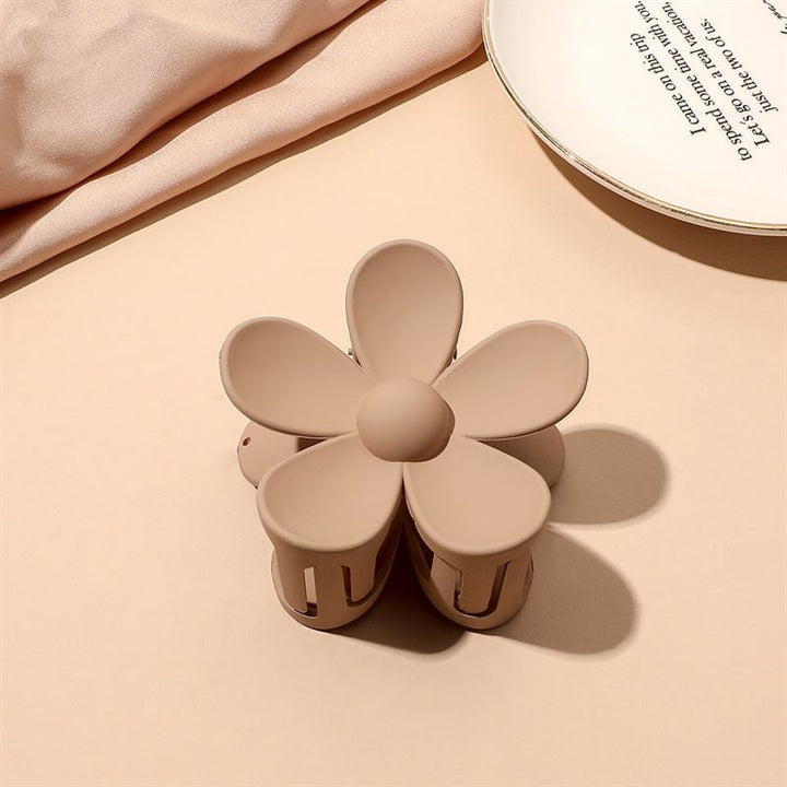SOHO Bloom Hair Claw - Brown - Hair Accessories