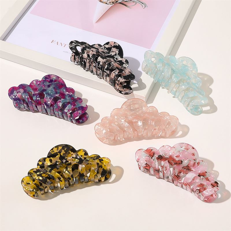 SOHO Callie Hair Claw - Blush - Hair Accessories