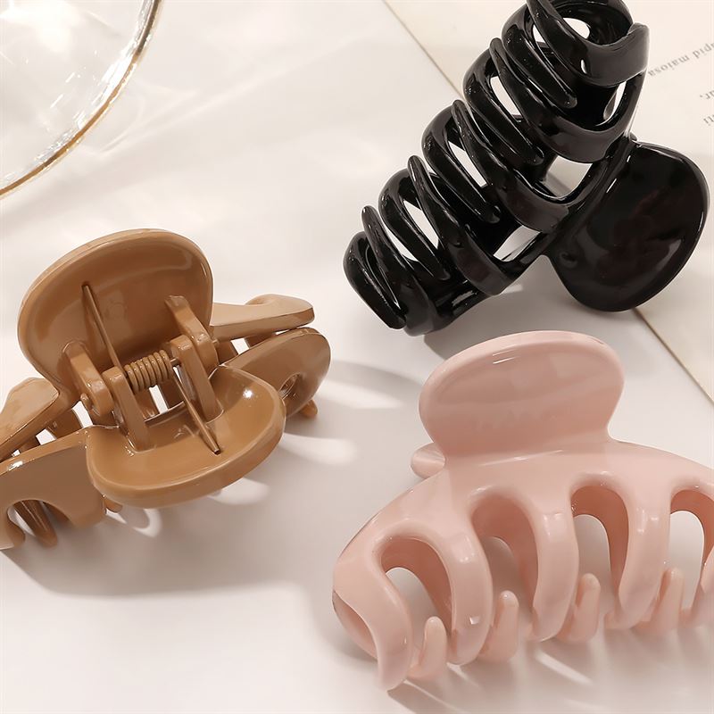 SOHO Esta Hair Claw - Brown - Hair Accessories