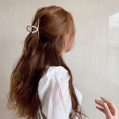 SOHO Iva Metal Hair Claw - Silver - Hair Accessories