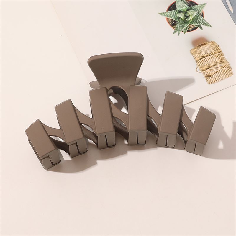 SOHO Just Hair Claw - Brown - Hair Accessories