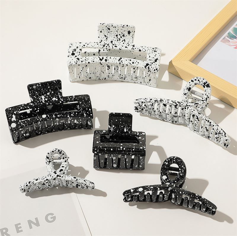 SOHO Luva Hair Claw - White - Hair Accessories