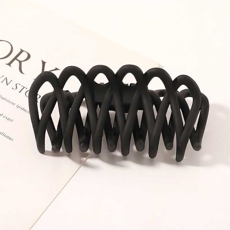 SOHO Olive Hair Claw - Black - Hair Accessories