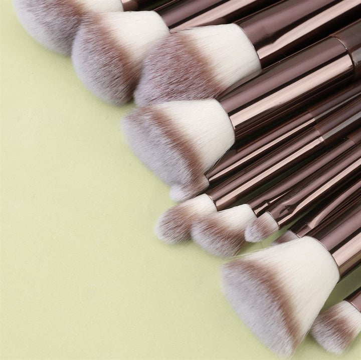 Technique PRO Chocolate Bronze Makeup Brush Set - 11 makeup brushes - | Fashiongirl