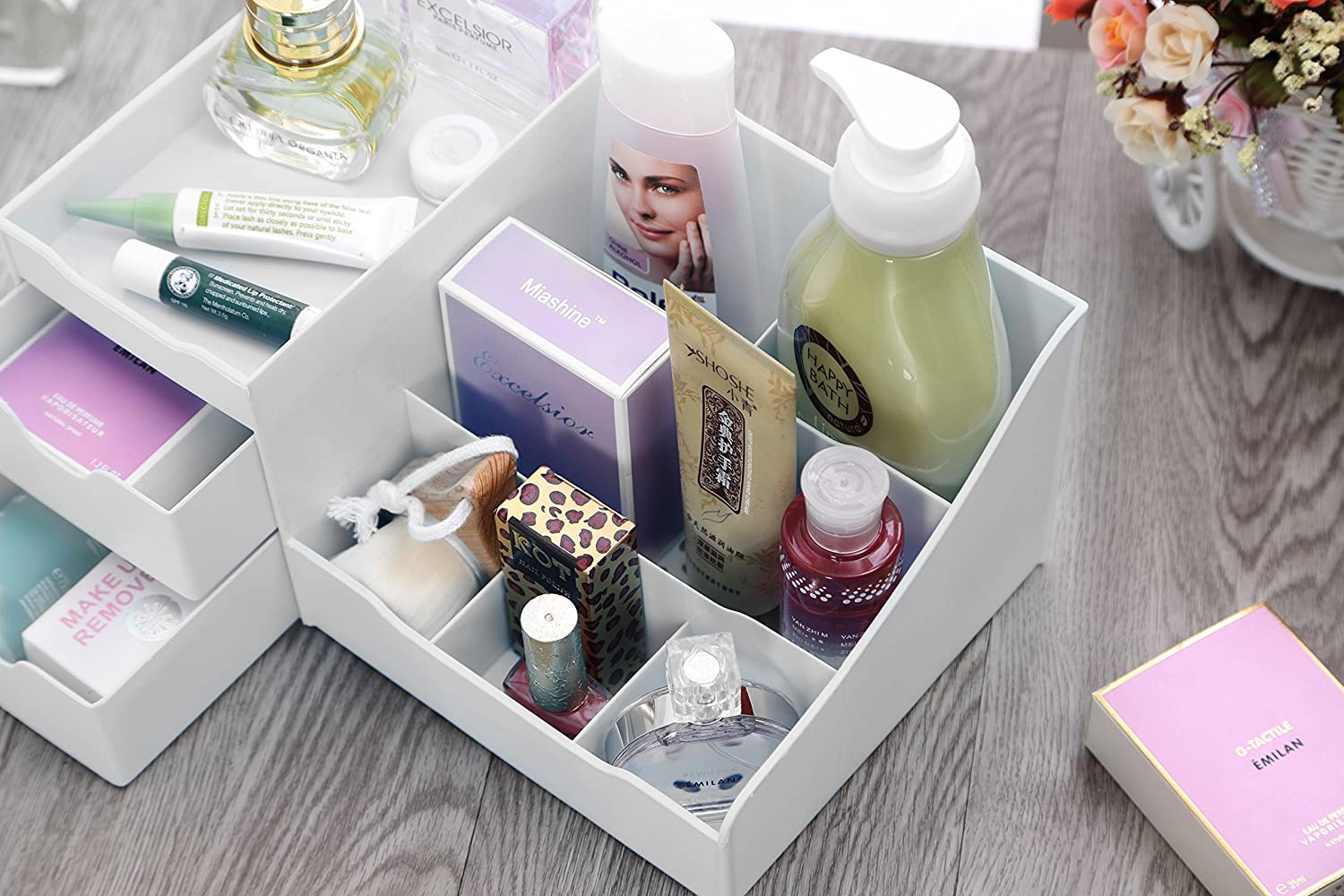 UNIQ Cosmetic Organizer for skincare & makeup - 9 Compartments - White